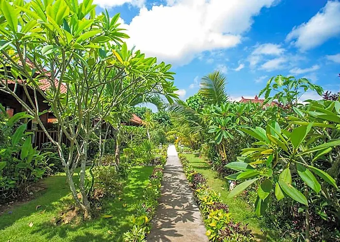 Hotel The Parnas 3*